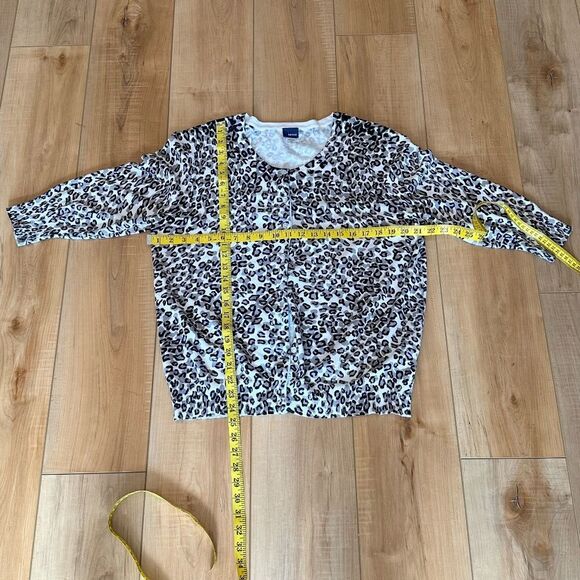 Basic Edition's Women's Button Up Cardigan Leopard Cheetah Print XL - Picture 3 of 11